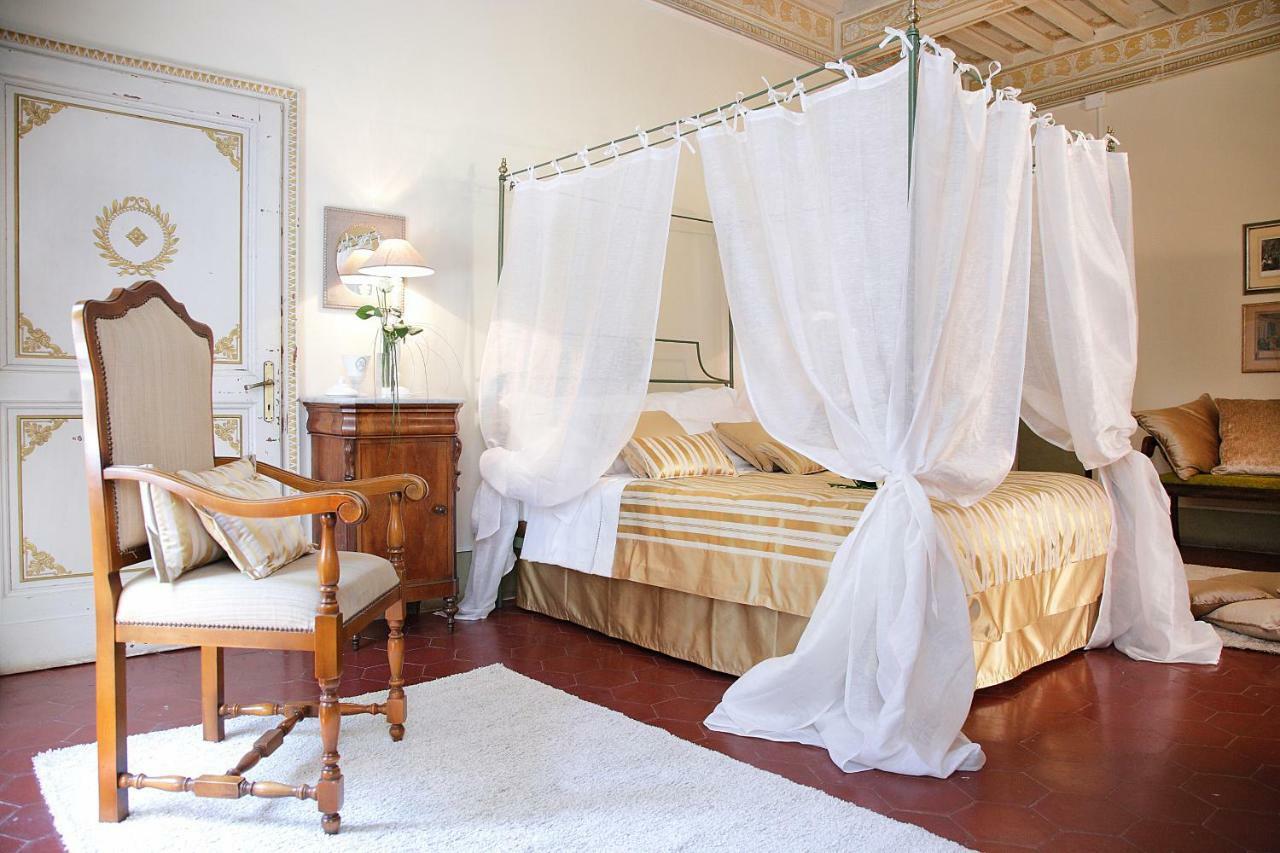 Vistarenni Affittacamere 4*